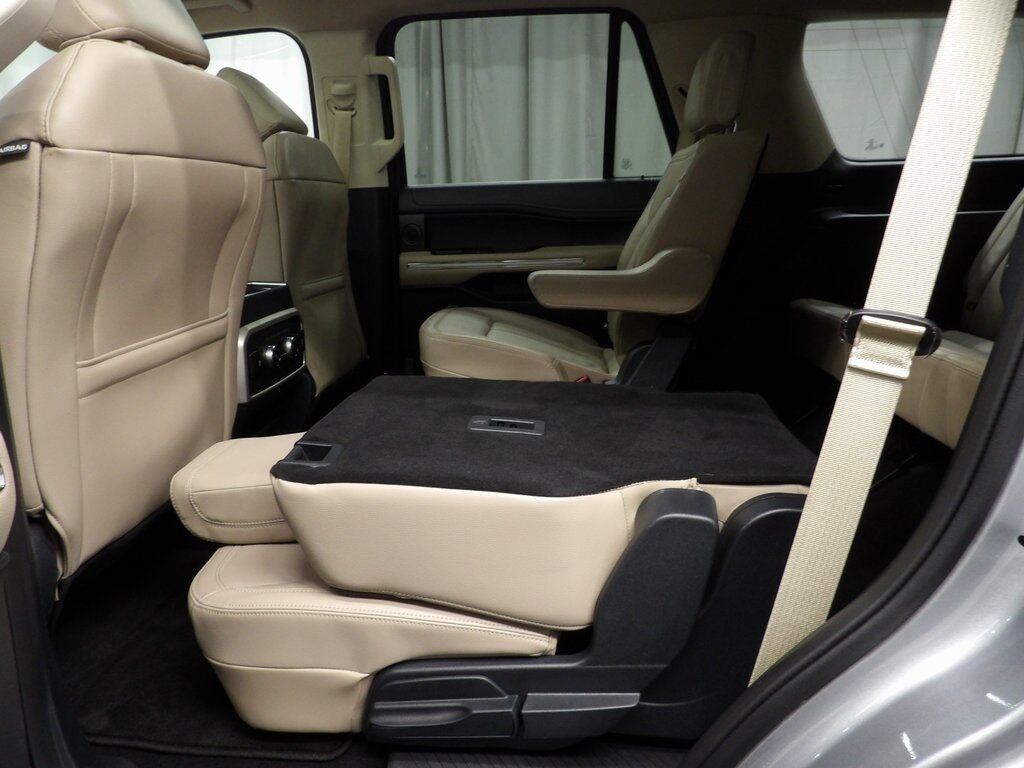 2023 Ford Expedition Limited 4WD 7 Passenger Fond du Lac WI