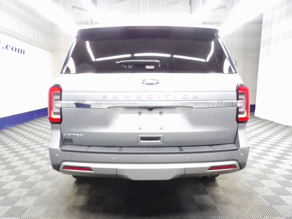 2023 Ford Expedition Limited 4WD 7 Passenger Fond du Lac WI