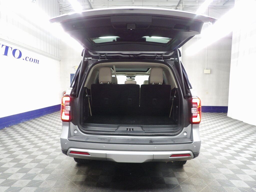 2023 Ford Expedition Limited 4WD 7 Passenger Fond du Lac WI