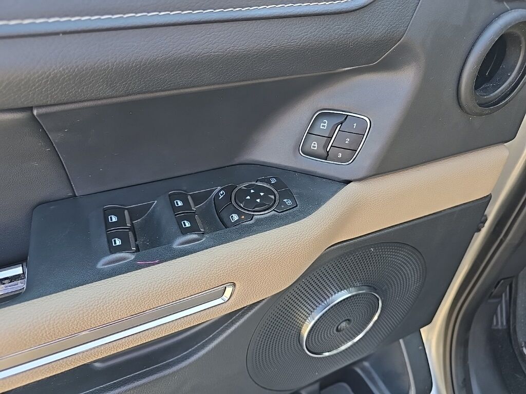 2023 Ford Expedition Limited 4WD 7 Passenger Fond du Lac WI