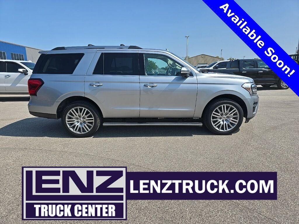 2023 Ford Expedition Limited 4WD 7 Passenger Fond du Lac WI