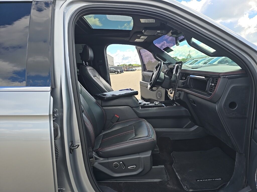 2023 Ford Expedition Limited 4WD 7 Passenger Minocqua WI