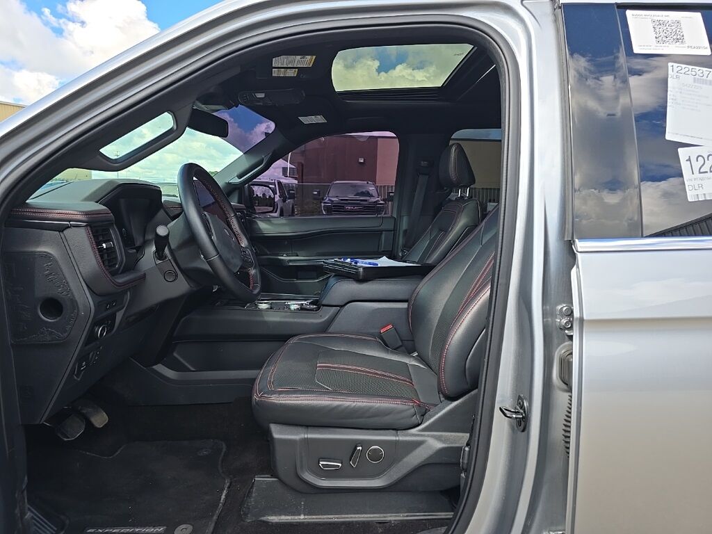2023 Ford Expedition Limited 4WD 7 Passenger Minocqua WI