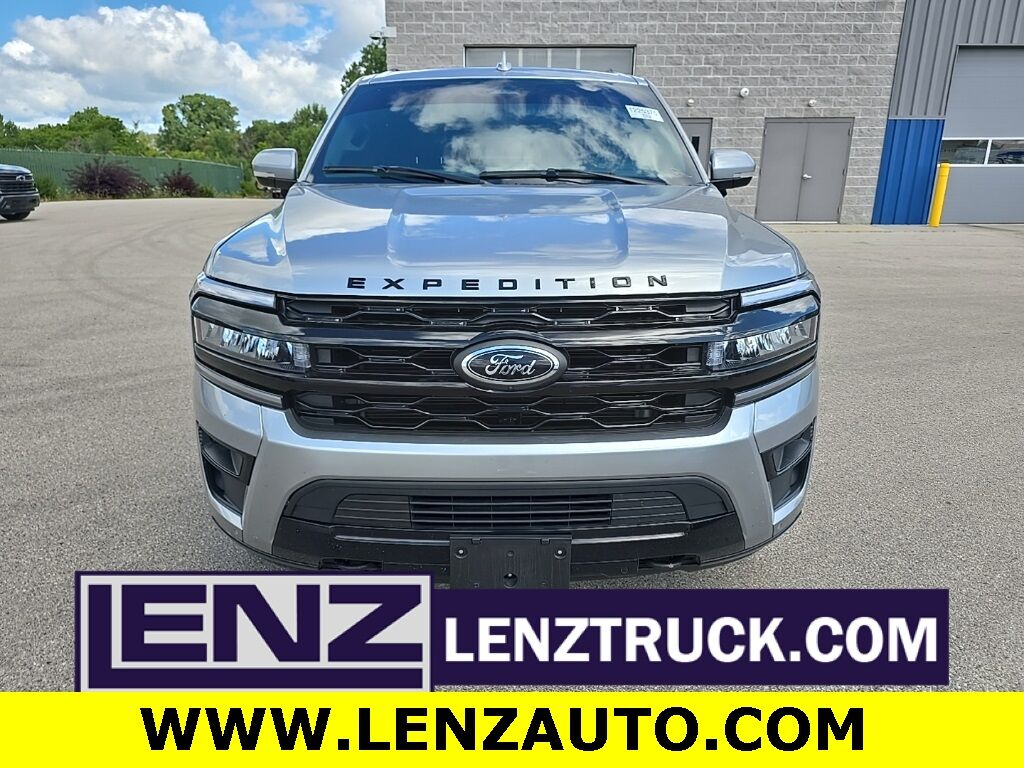 2023 Ford Expedition Limited 4WD 7 Passenger Minocqua WI