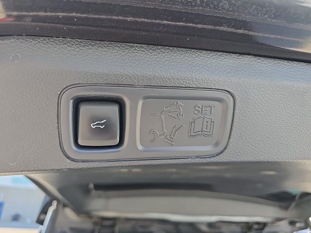 2023 Ford Expedition Limited 4WD 7 Passenger Minocqua WI