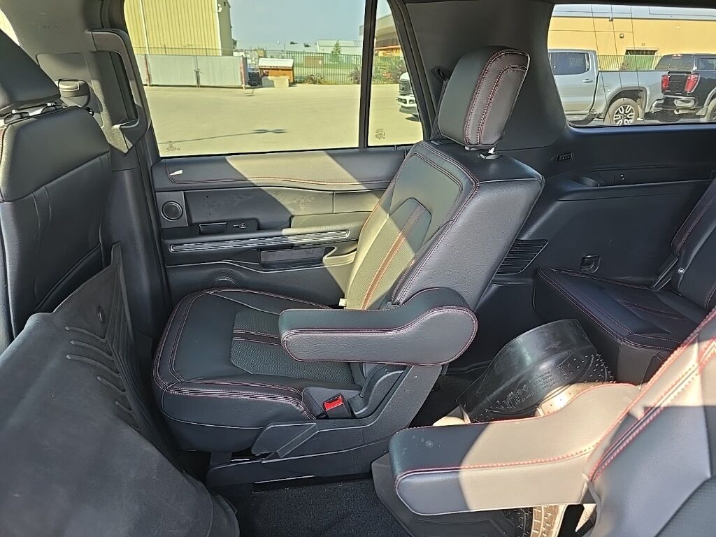 2023 Ford Expedition Limited 4WD 7 Passenger Minocqua WI