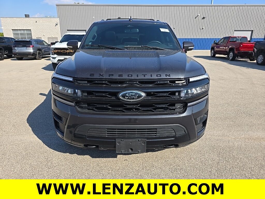 2023 Ford Expedition Limited 4WD 7 Passenger Minocqua WI