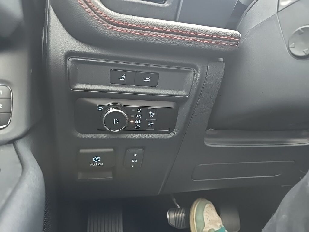 2023 Ford Expedition Limited 4WD 7 Passenger Minocqua WI