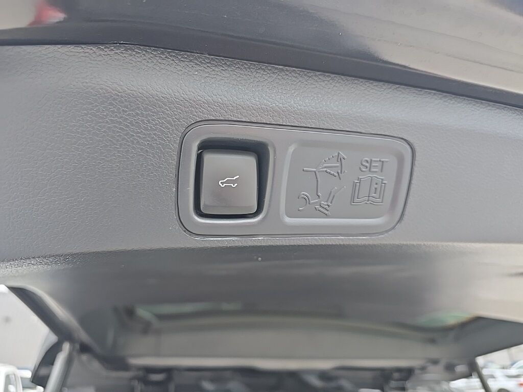 2023 Ford Expedition Limited 4WD 7 Passenger Minocqua WI