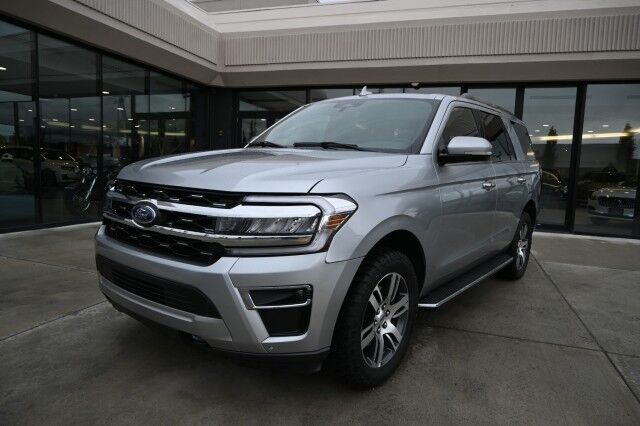 2023 Ford Expedition Limited / 4X4 / Auto Start / Heated & Cooled Leather Seats / Heated Steering Wheel / Sunroof / NAV / B&O Speakers / Adaptive Cruise / Lane Depart & Blind Spot / Rear Captain Chairs / 3rd Row / Seats 7 / 1-Owner Anchorage AK