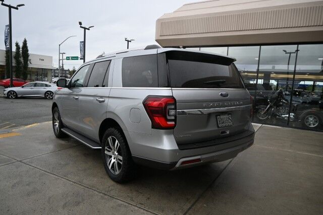 2023 Ford Expedition Limited / 4X4 / Auto Start / Heated & Cooled Leather Seats / Heated Steering Wheel / Sunroof / NAV / B&O Speakers / Adaptive Cruise / Lane Depart & Blind Spot / Rear Captain Chairs / 3rd Row / Seats 7 / 1-Owner Anchorage AK
