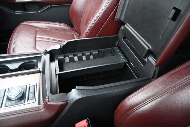 2023 Ford Expedition Limited / 4X4 / Auto Start / Heated & Cooled Leather Seats / Heated Steering Wheel / Sunroof / NAV / B&O Speakers / Adaptive Cruise / Lane Depart & Blind Spot / Rear Captain Chairs / 3rd Row / Seats 7 / 1-Owner Anchorage AK