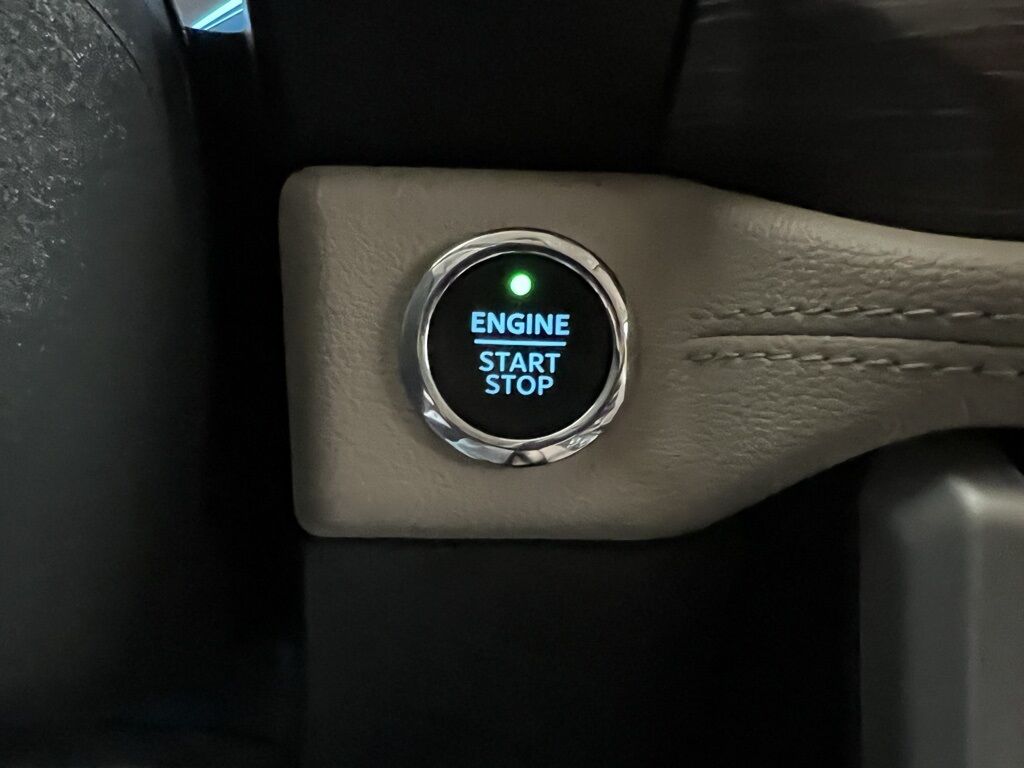2023 Ford Expedition Limited Highlands Ranch CO
