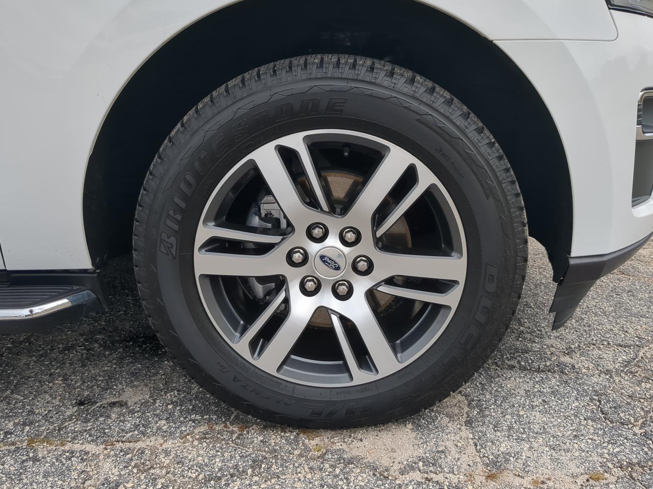 2023 Ford Expedition Limited Appleton WI