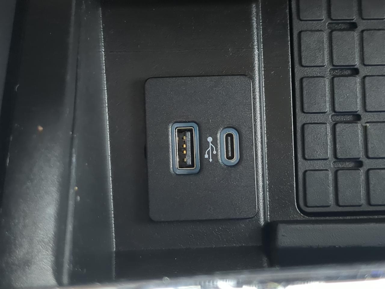 2023 Ford Expedition Limited Appleton WI