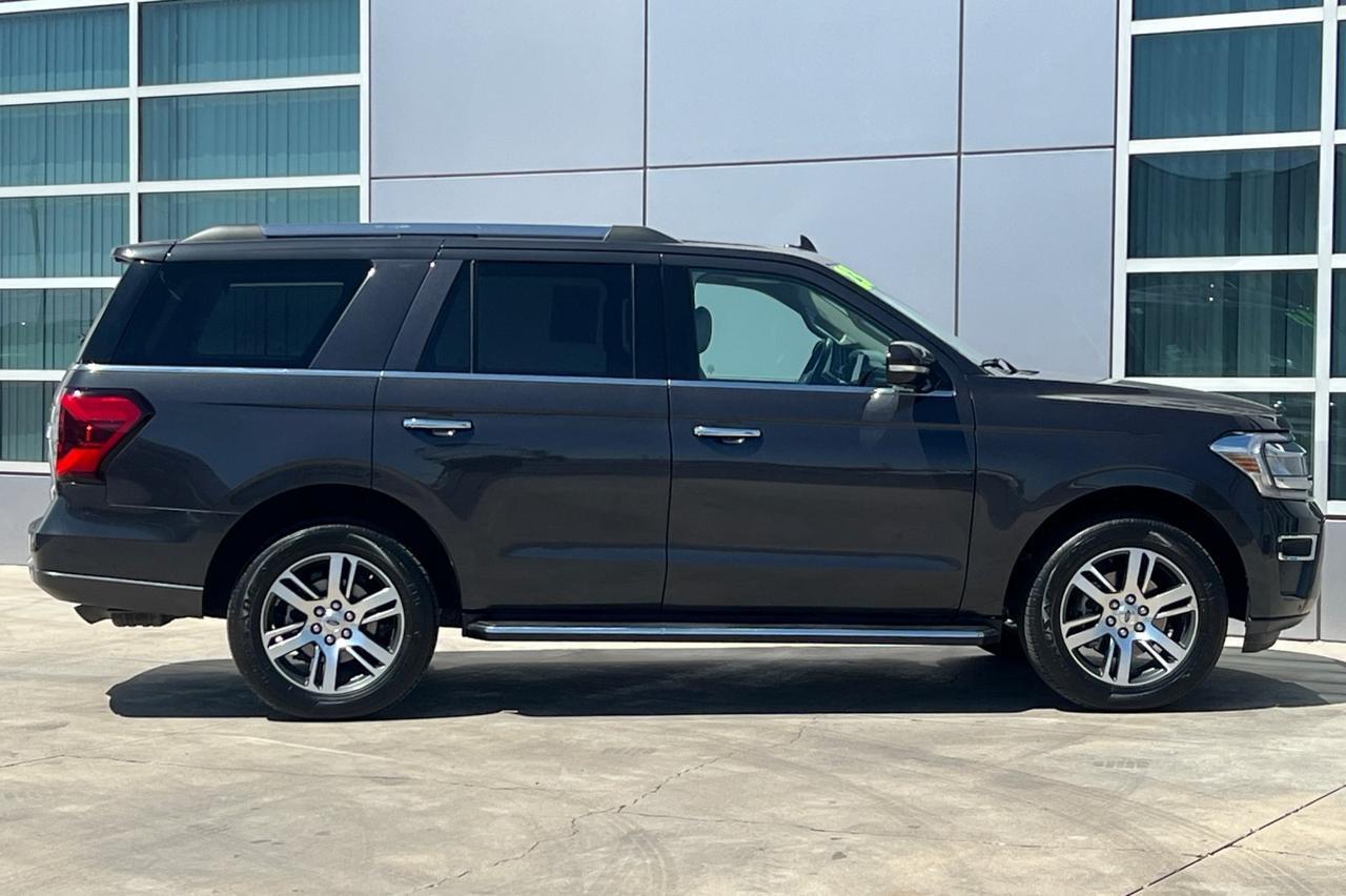 2023 Ford Expedition Limited Ontario OR