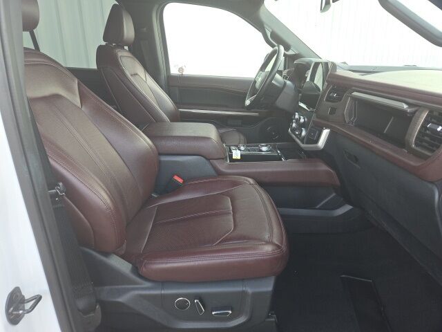 2023 Ford Expedition Limited West Burlington IA