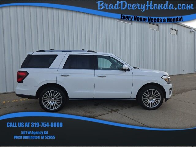 2023 Ford Expedition Limited's photo