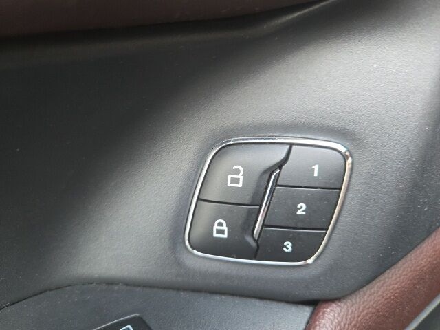 2023 Ford Expedition Limited West Burlington IA