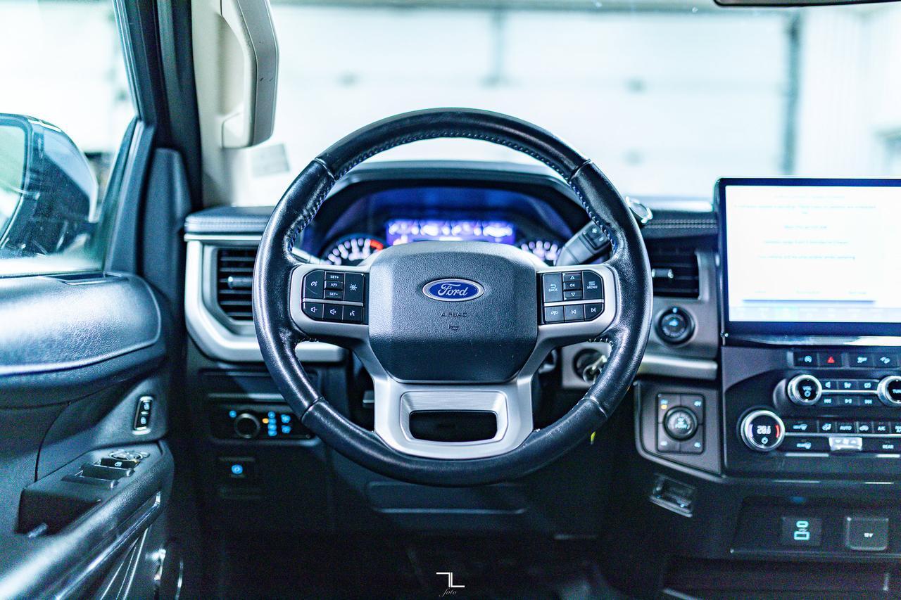 2023 Ford Expedition Max 4x4 SSV Nav BCam Red Deer AB