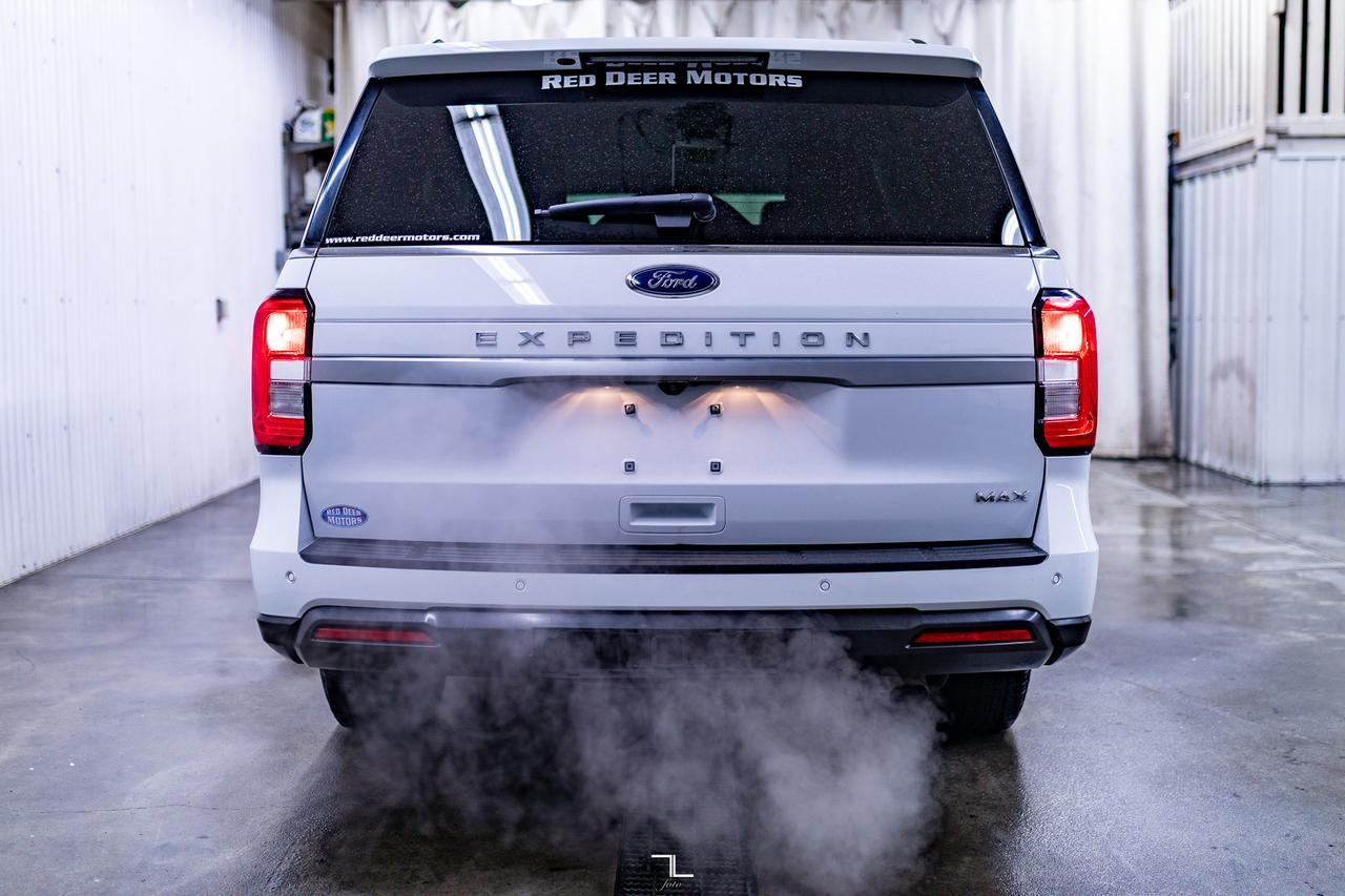 2023 Ford Expedition Max 4x4 SSV Nav BCam Red Deer AB