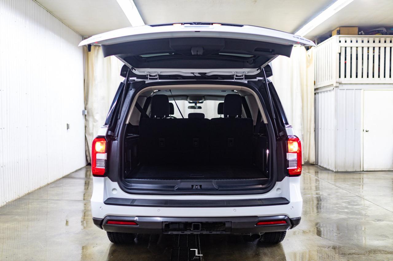 2023 Ford Expedition Max 4x4 SSV Nav Bcam 3rd Row Red Deer AB