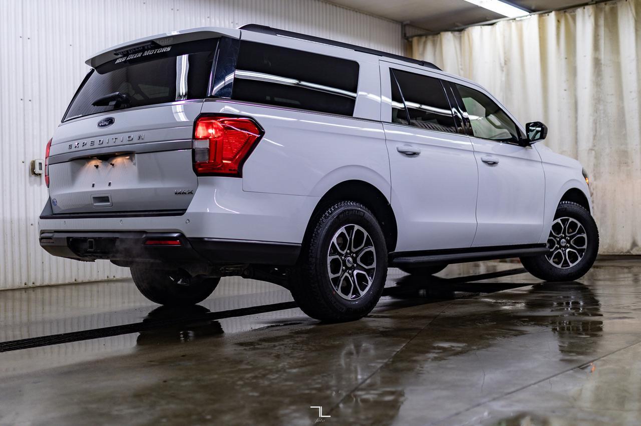 2023 Ford Expedition Max 4x4 SSV Nav Bcam 3rd Row Red Deer AB