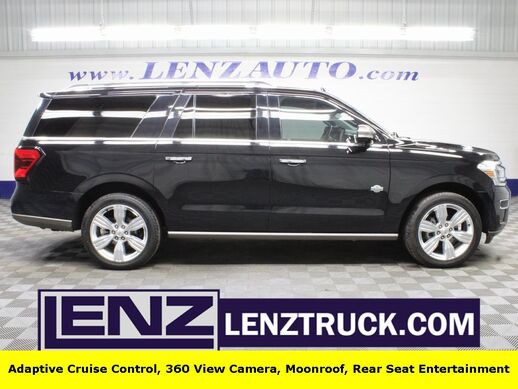 2023_Ford_Expedition Max_King Ranch 4WD 7 Passenger_ Fond du Lac WI