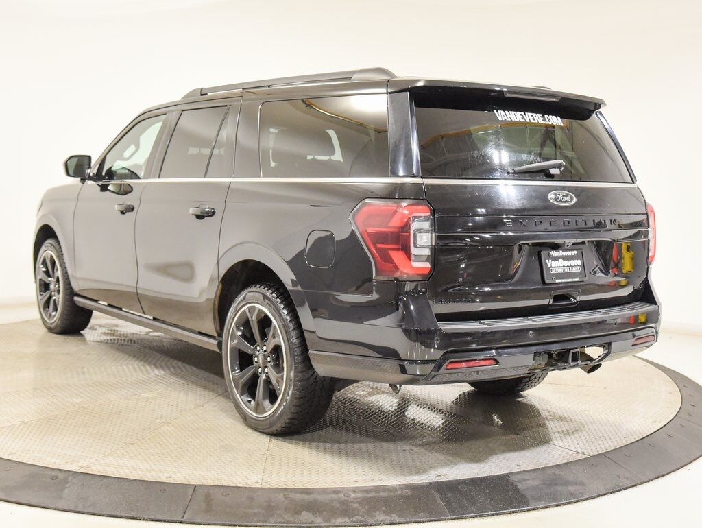 2023 Ford Expedition Max Limited Akron