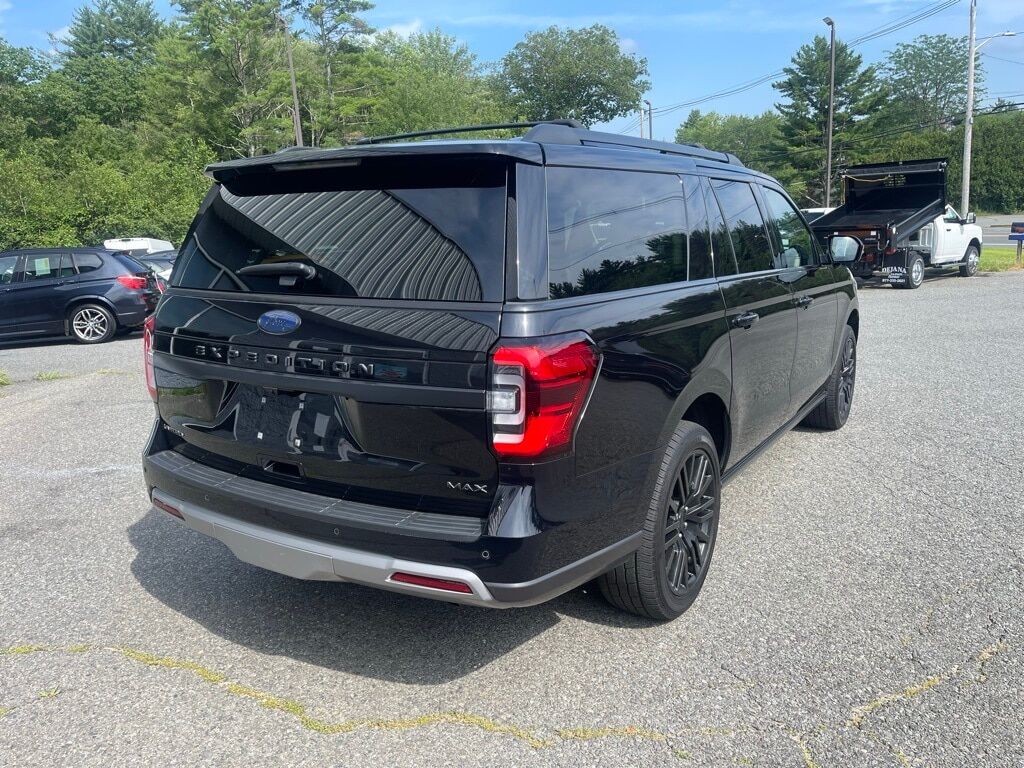 2023 Ford Expedition Max Limited Orange MA