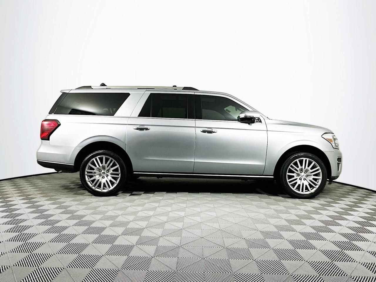 2023 Ford Expedition Max Limited Tacoma WA