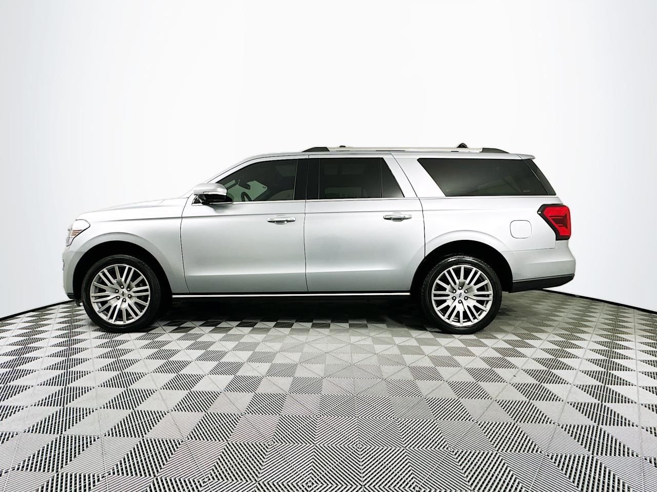 2023 Ford Expedition Max Limited Tacoma WA