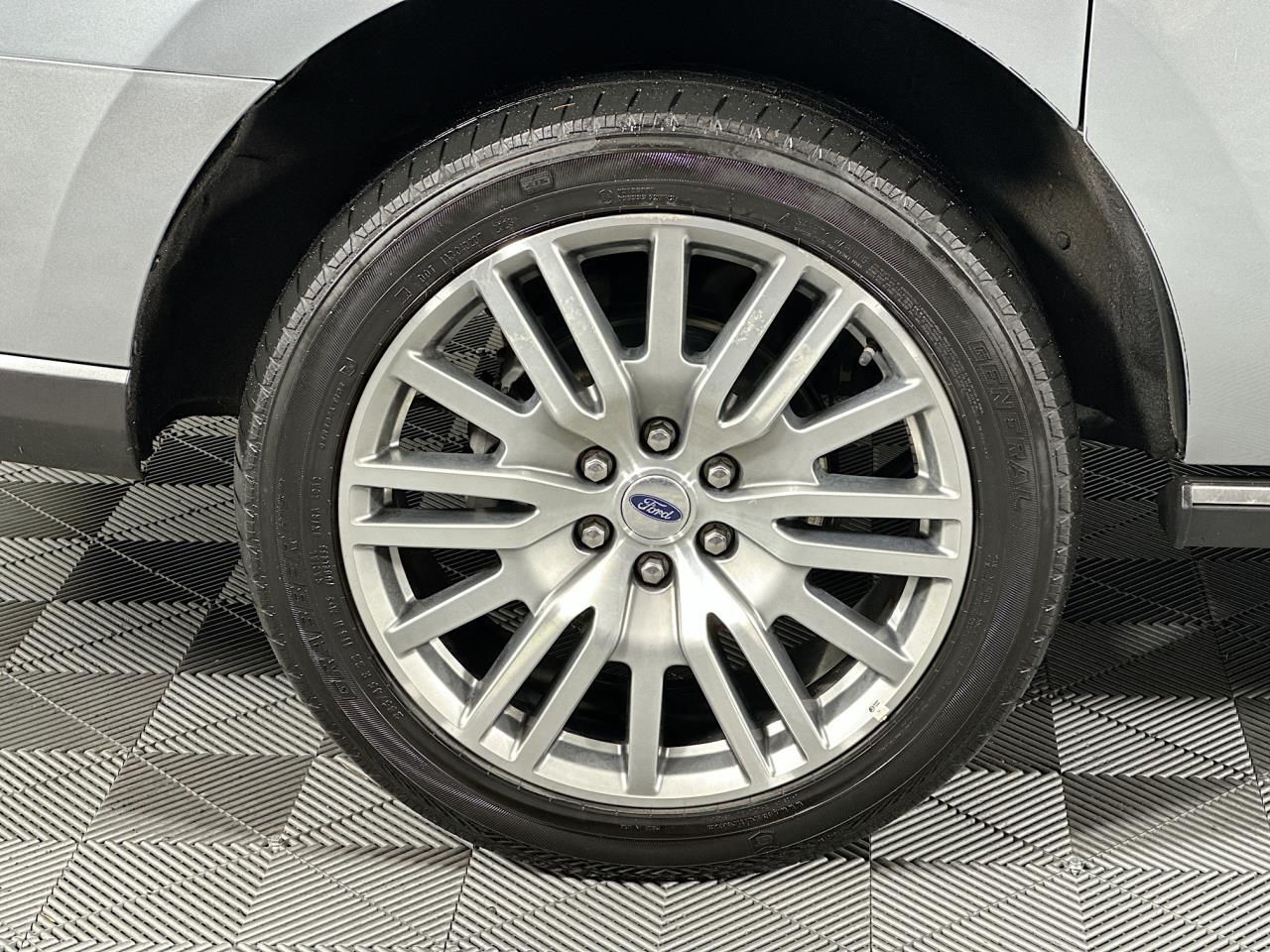 2023 Ford Expedition Max Limited Tacoma WA