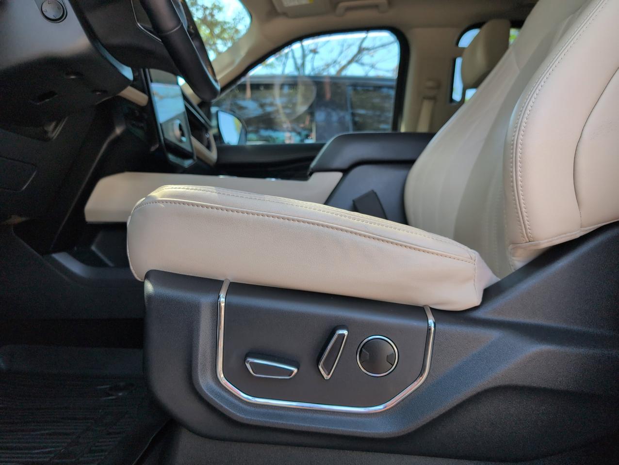 2023 Ford Expedition Max Platinum San Antonio TX