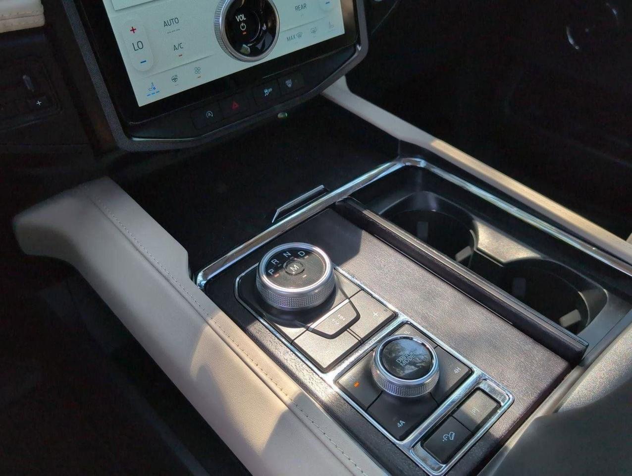 2023 Ford Expedition Max Platinum San Antonio TX