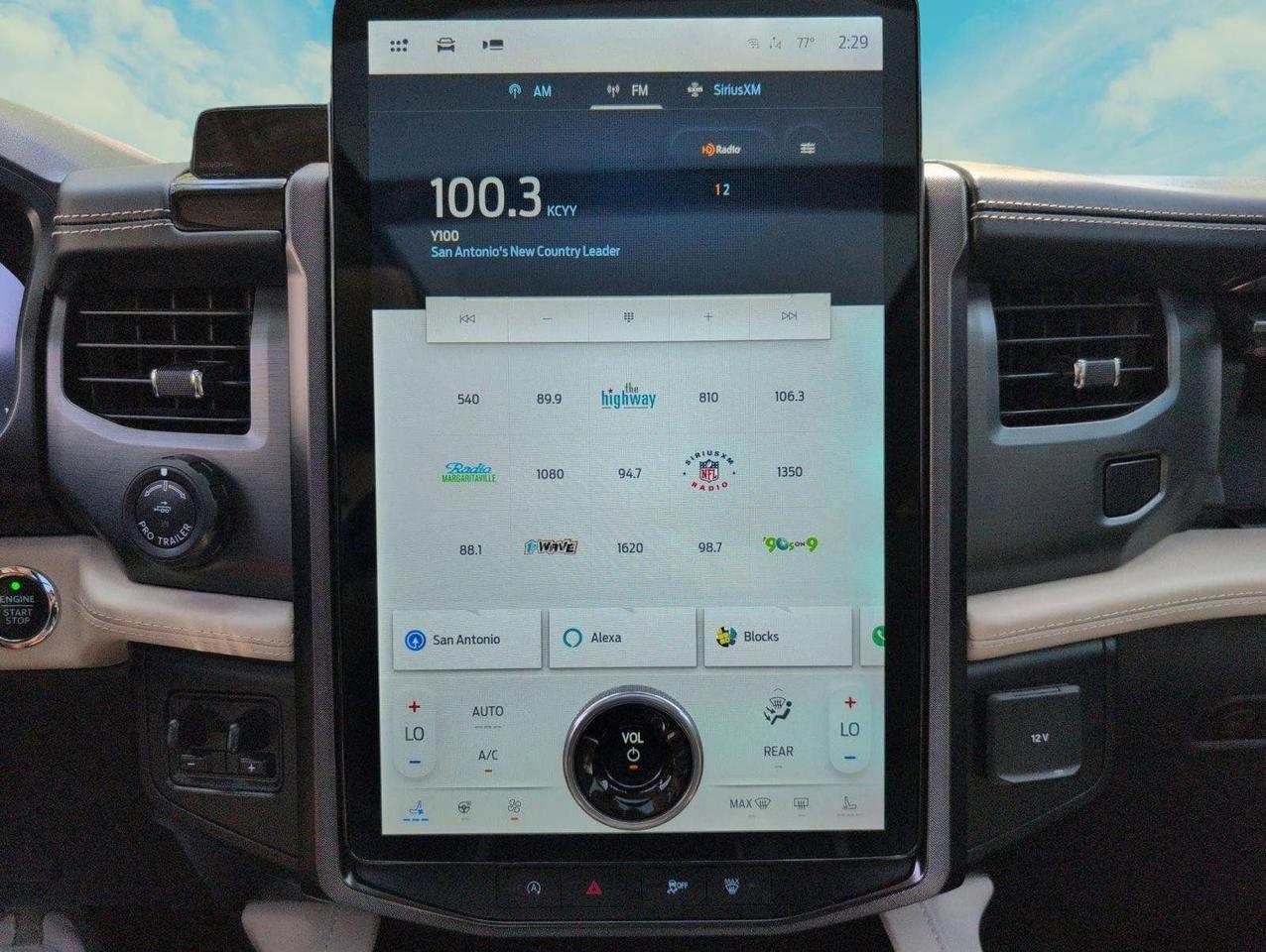 2023 Ford Expedition Max Platinum San Antonio TX