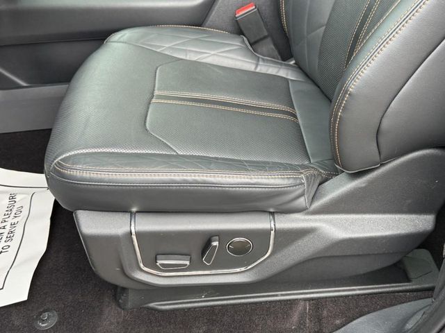 2023 Ford Expedition Max Platinum Washington MO