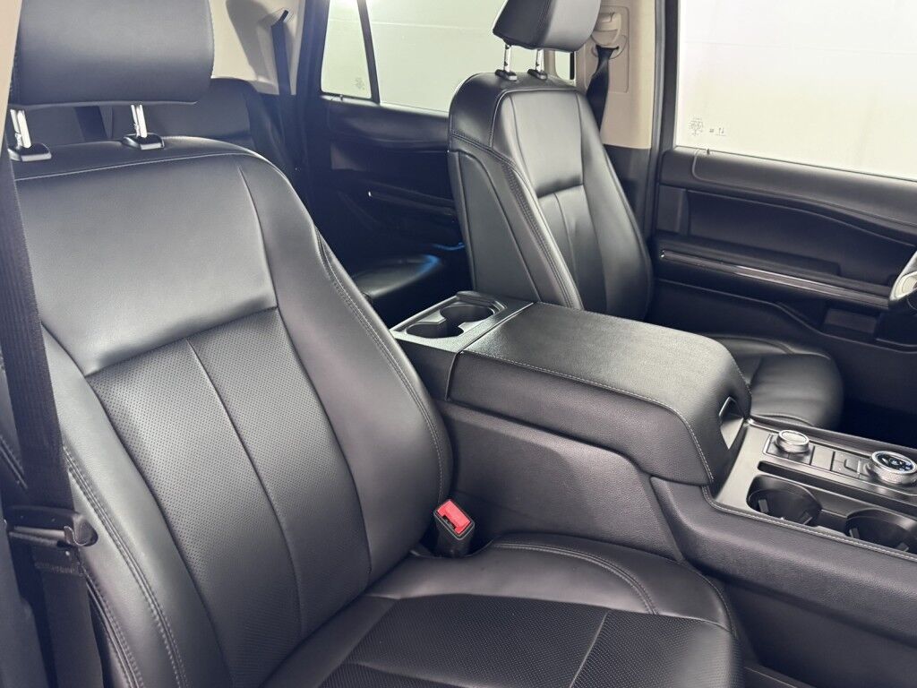 2023 Ford Expedition Max XLT 4x4 w/Leather/High Package Maumee OH