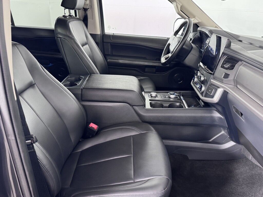 2023 Ford Expedition Max XLT 4x4 w/Leather/High Package Maumee OH