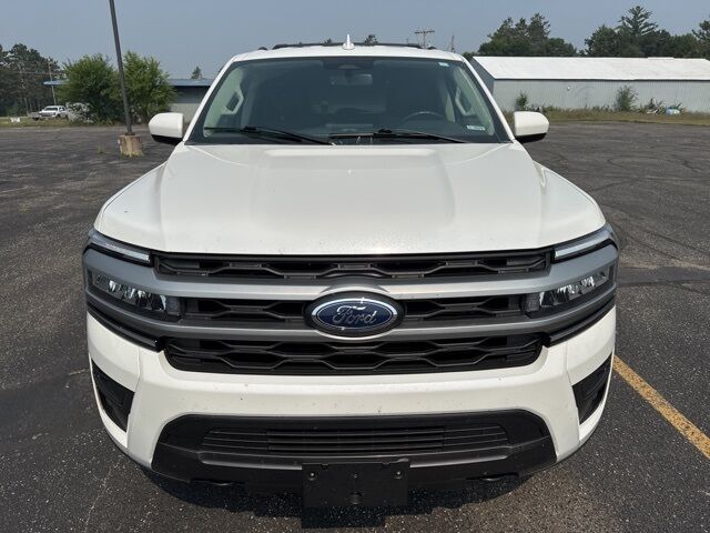 2023 Ford Expedition Max XLT Pine River MN
