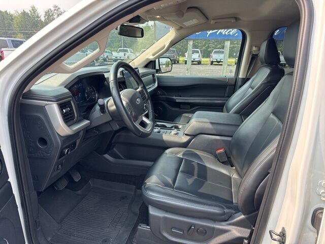 2023 Ford Expedition Max XLT Pine River MN