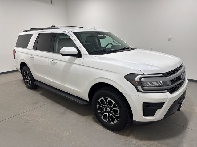 2023 Ford Expedition Max XLT Pine River MN