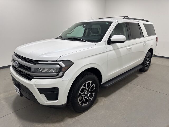 2023 Ford Expedition Max XLT Pine River MN
