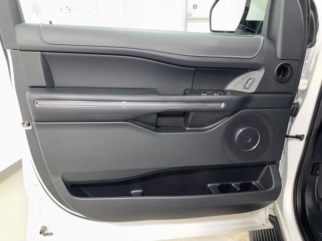 2023 Ford Expedition Max XLT Pine River MN