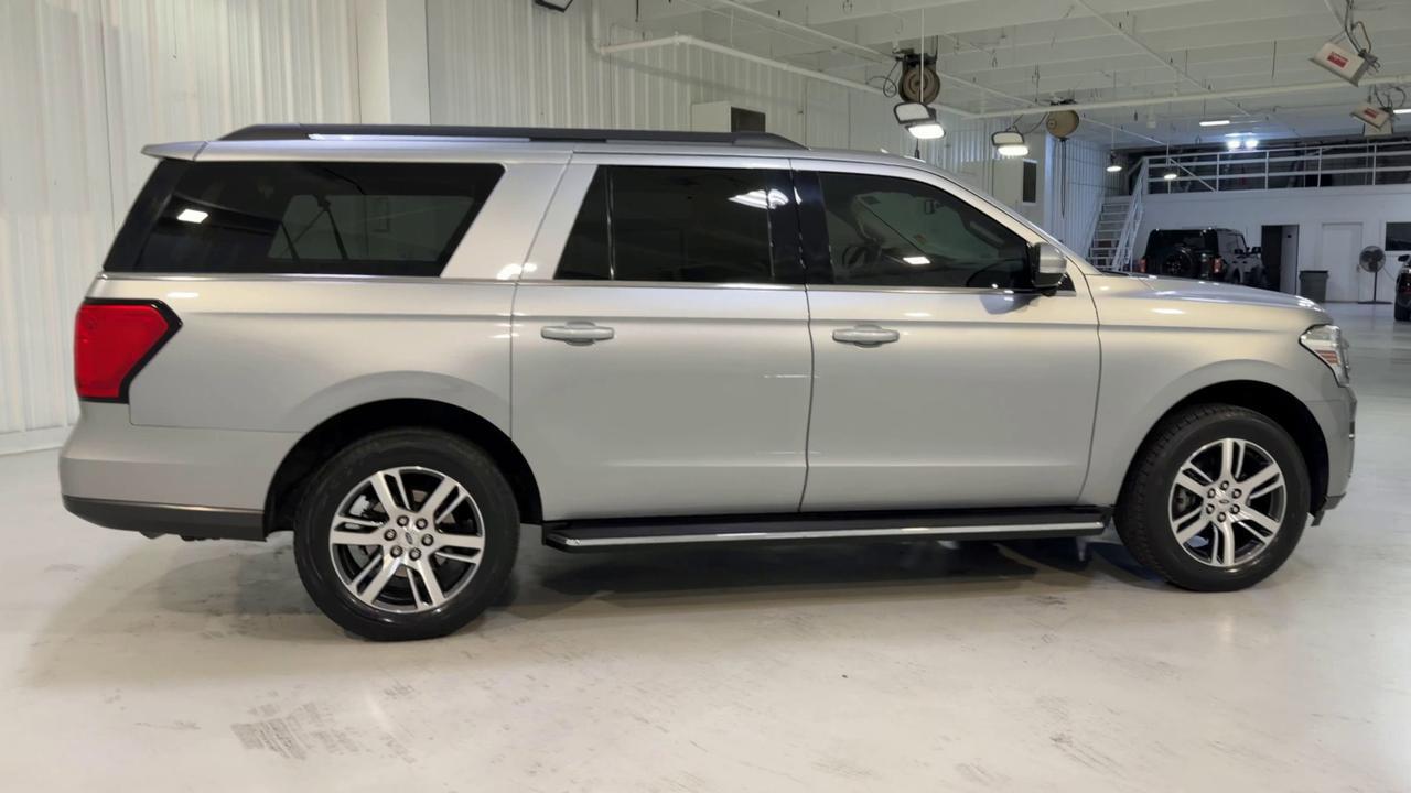 2023 Ford Expedition Max XLT