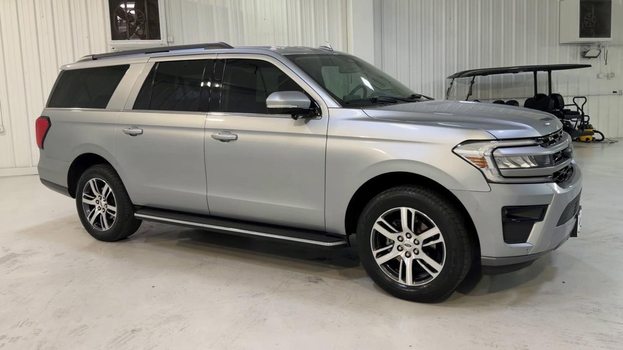 2023 Ford Expedition Max XLT