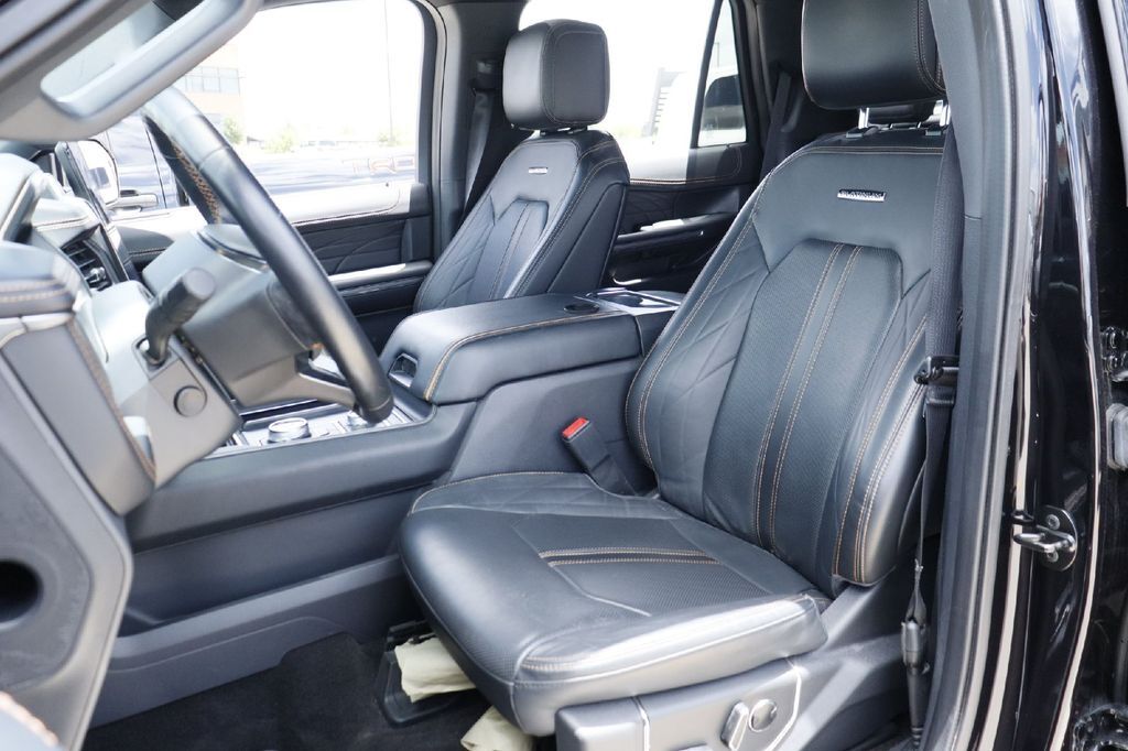 2023 Ford Expedition Platinum Hondo TX