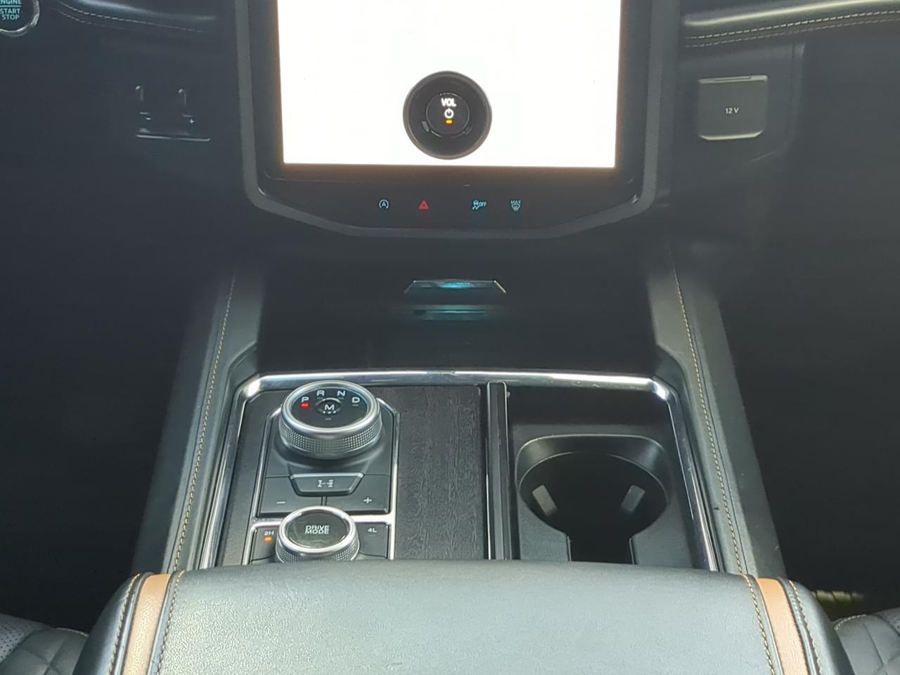 2023 Ford Expedition Platinum Appleton WI