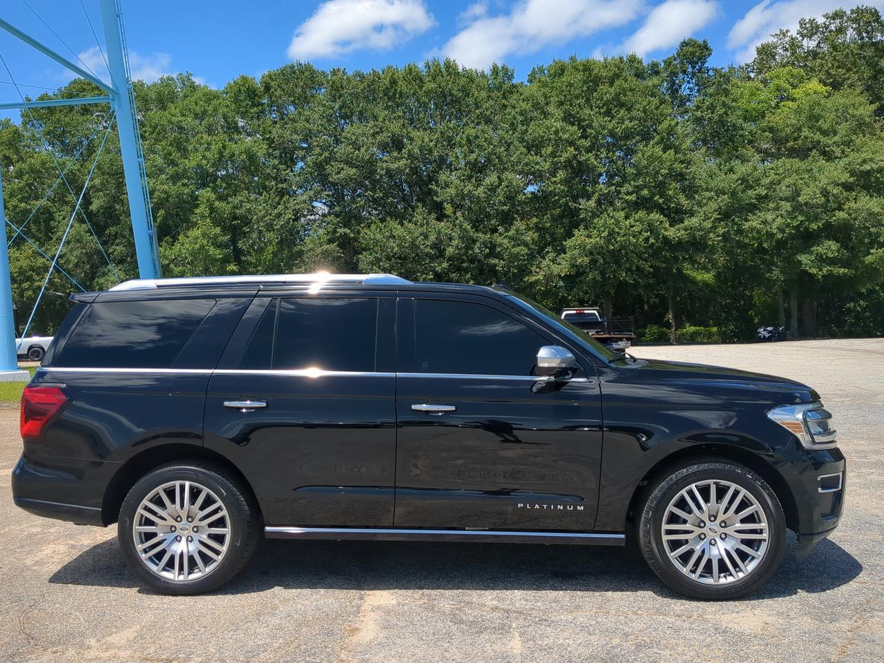2023 Ford Expedition Platinum Appleton WI
