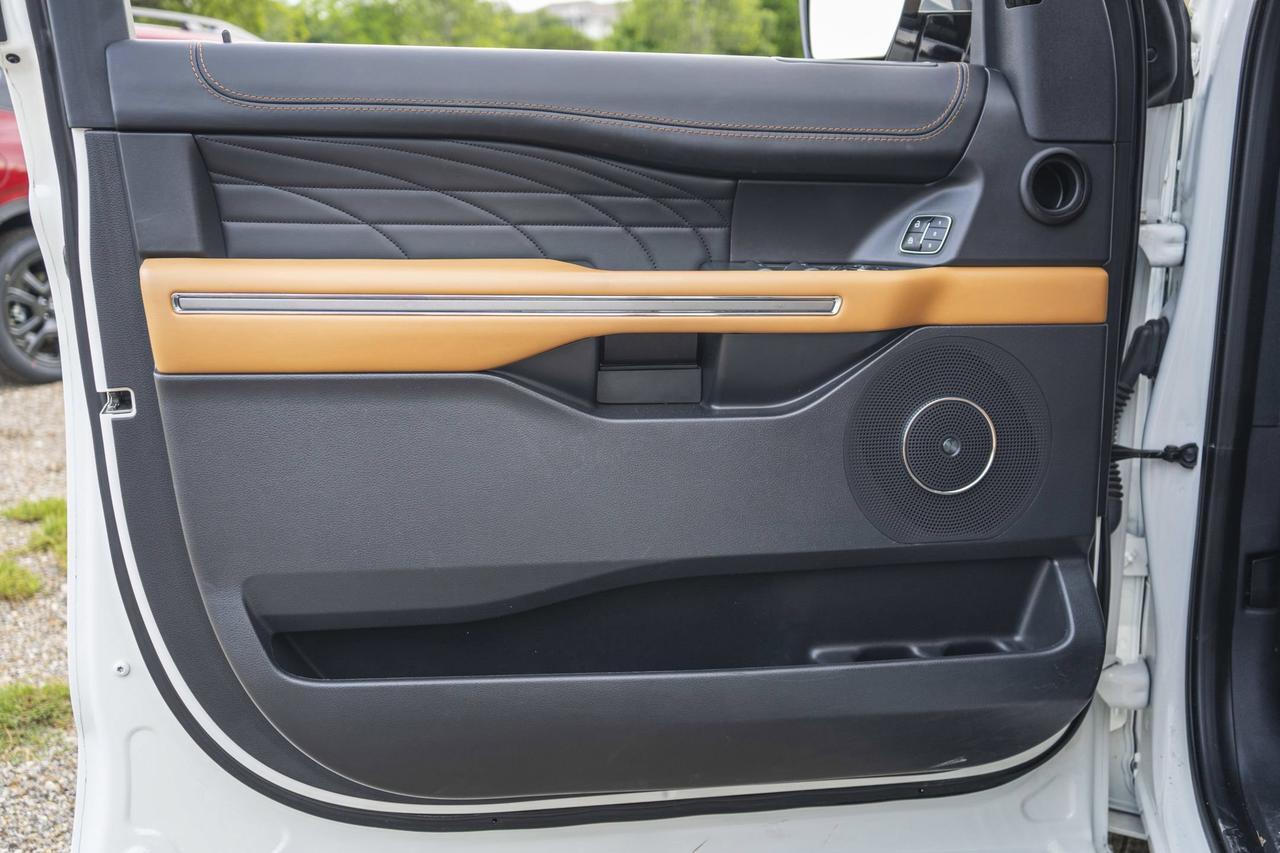 2023 Ford Expedition Platinum San Antonio TX